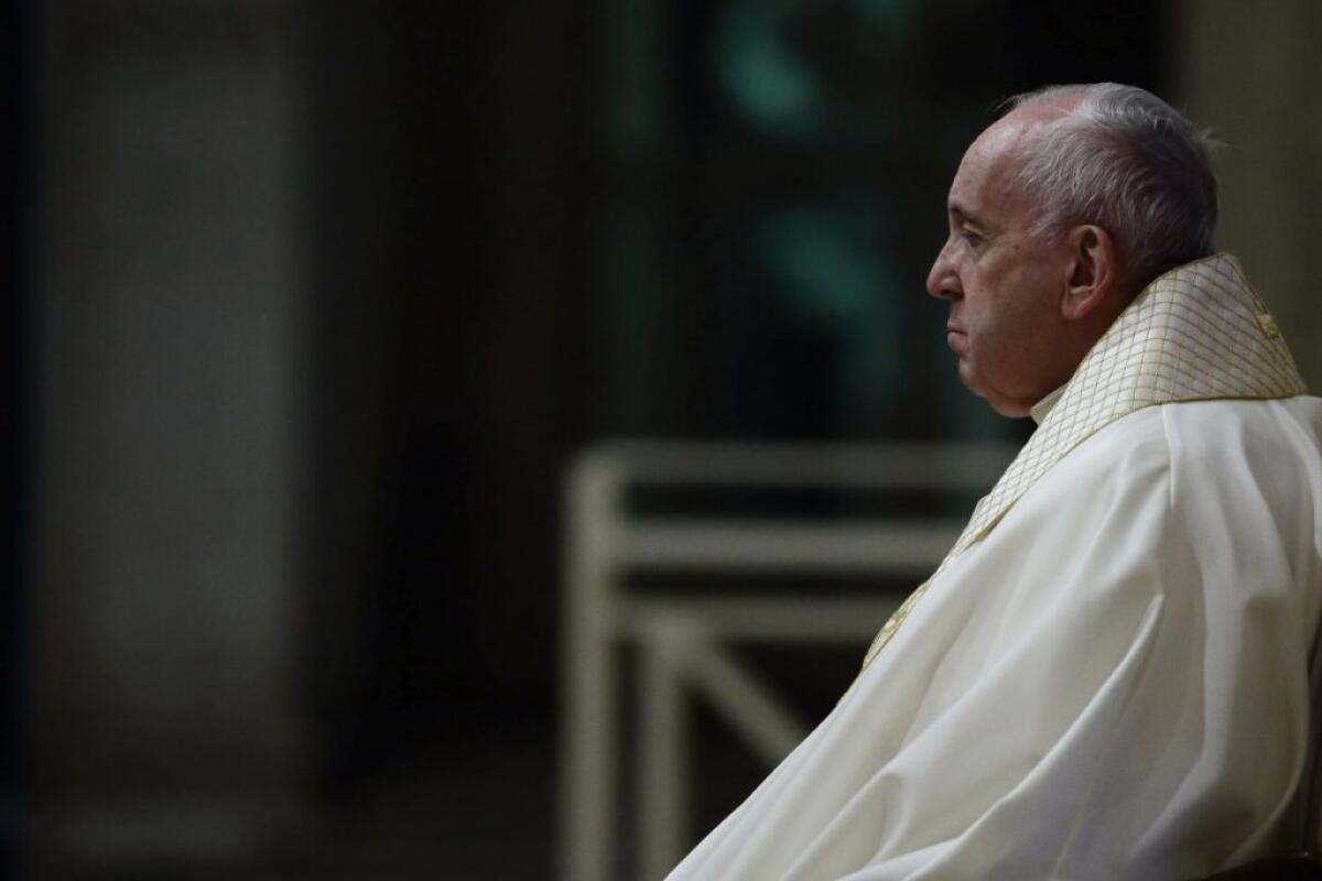 Messe con fedeli, Papa “Rispettate le norme” - 