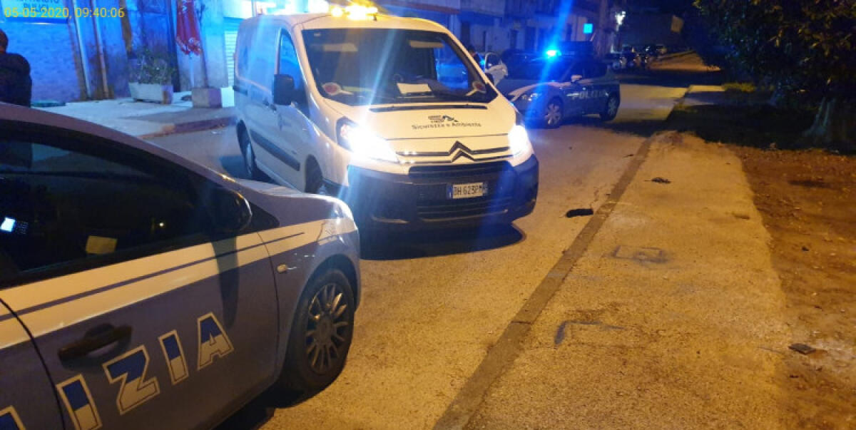 Scontro stradale nei pressi dello stadio, impatto tra moto e auto - 