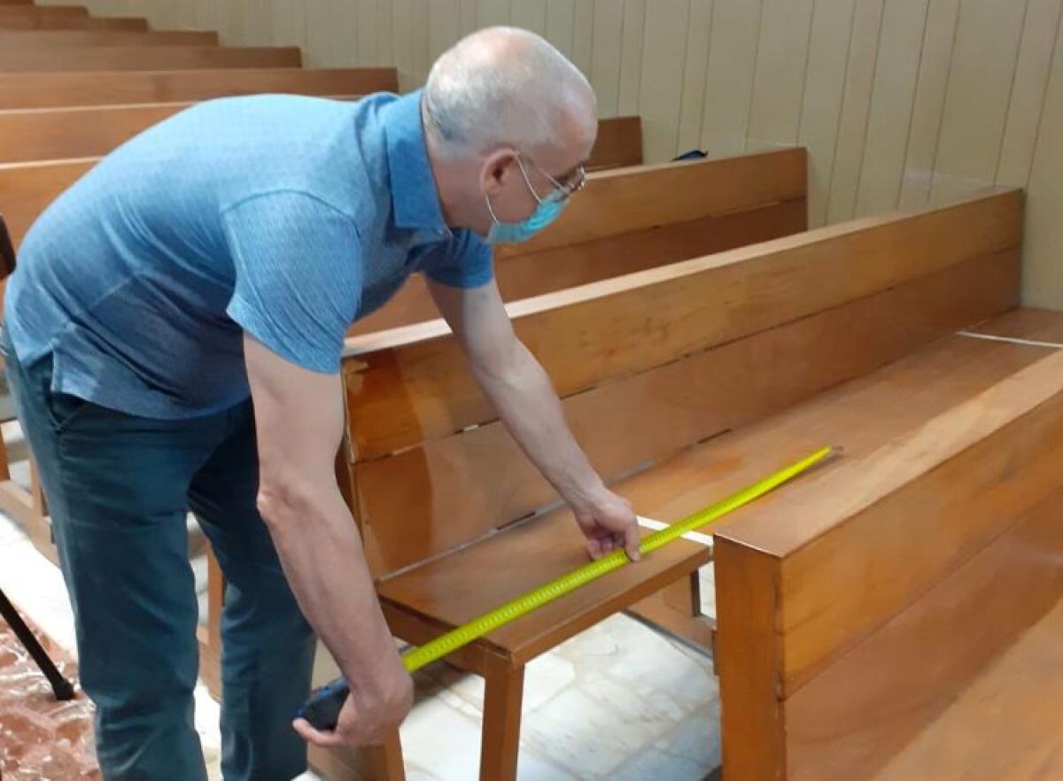 Distanze, omissioni dello scambio della pace e igiene, come cambiano le celebrazioni - 