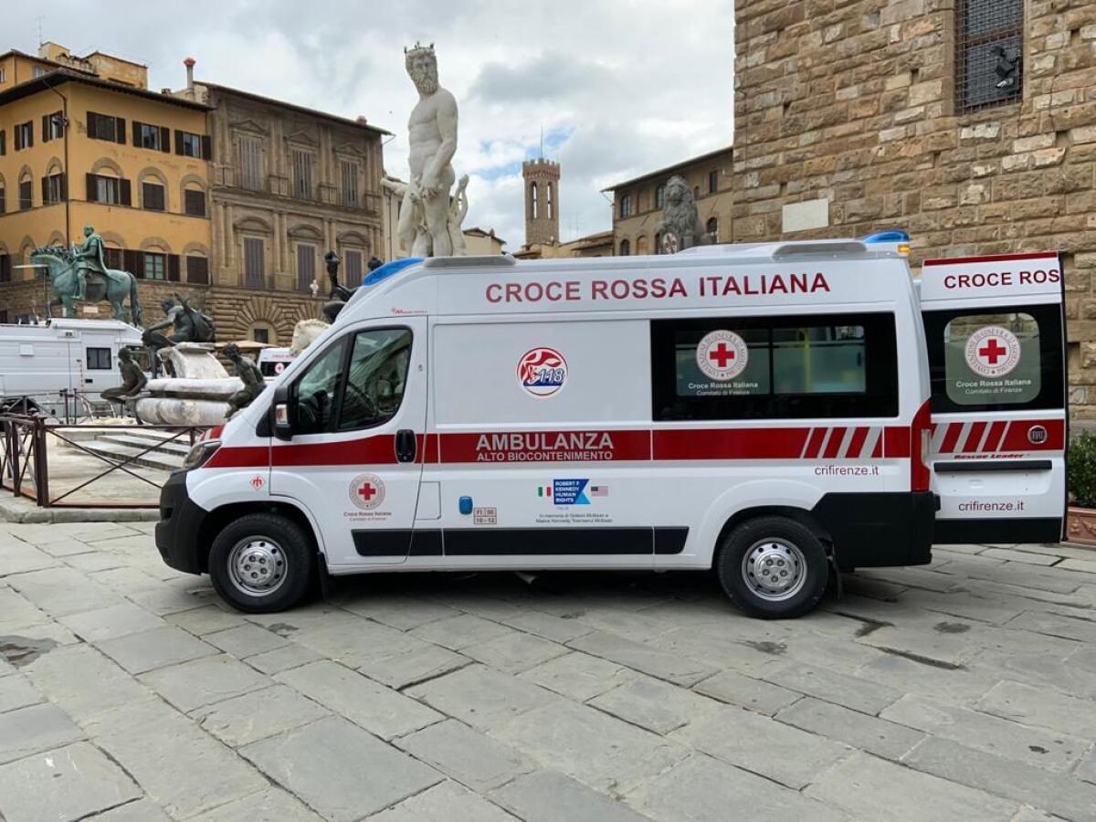 Firenze, RFK Human Rights Italia dona un’ambulanza alla Croce Rossa -