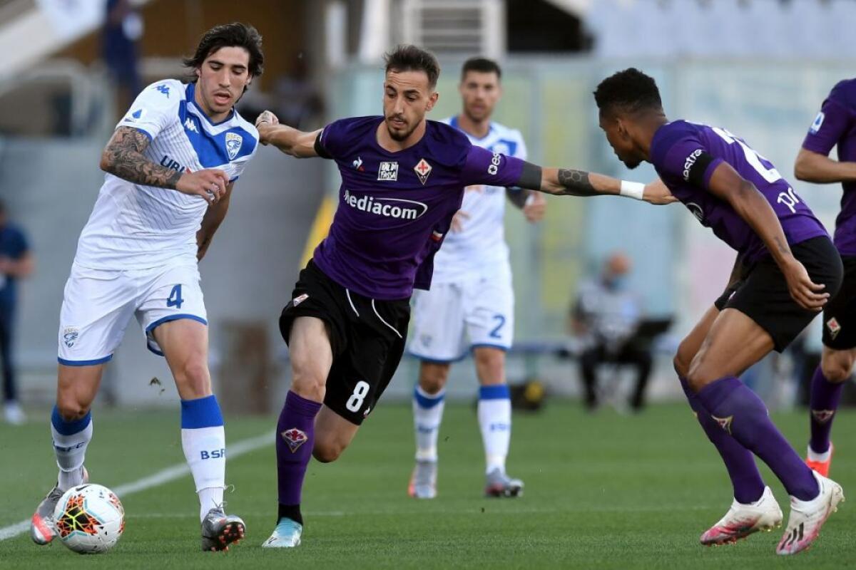 Pezzella risponde al rigore di Donnarumma, Fiorentina-Brescia 1-1 -