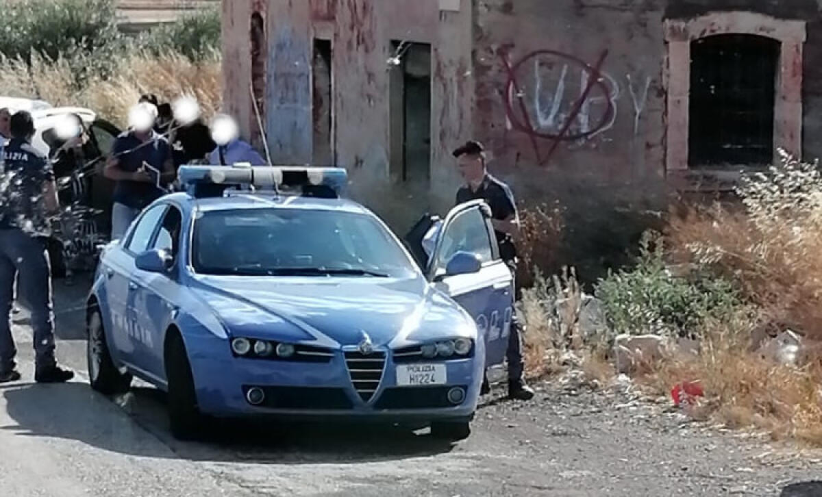 Scontro alle porte della città, impatto tra due auto lungo la Gela-Catania - L'incidente lungo un tratto della 117 bis