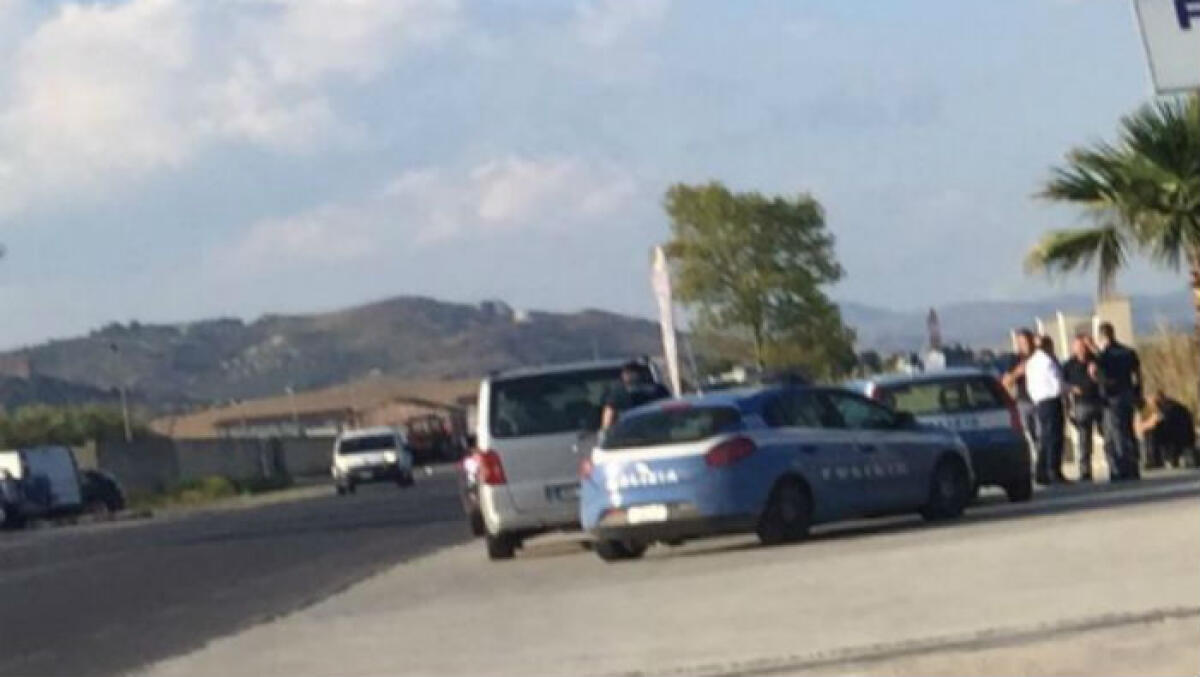 Ha tentato di uccidersi, giovane ritrovato sulla Gela-Catania: trasferito in ospedale - 