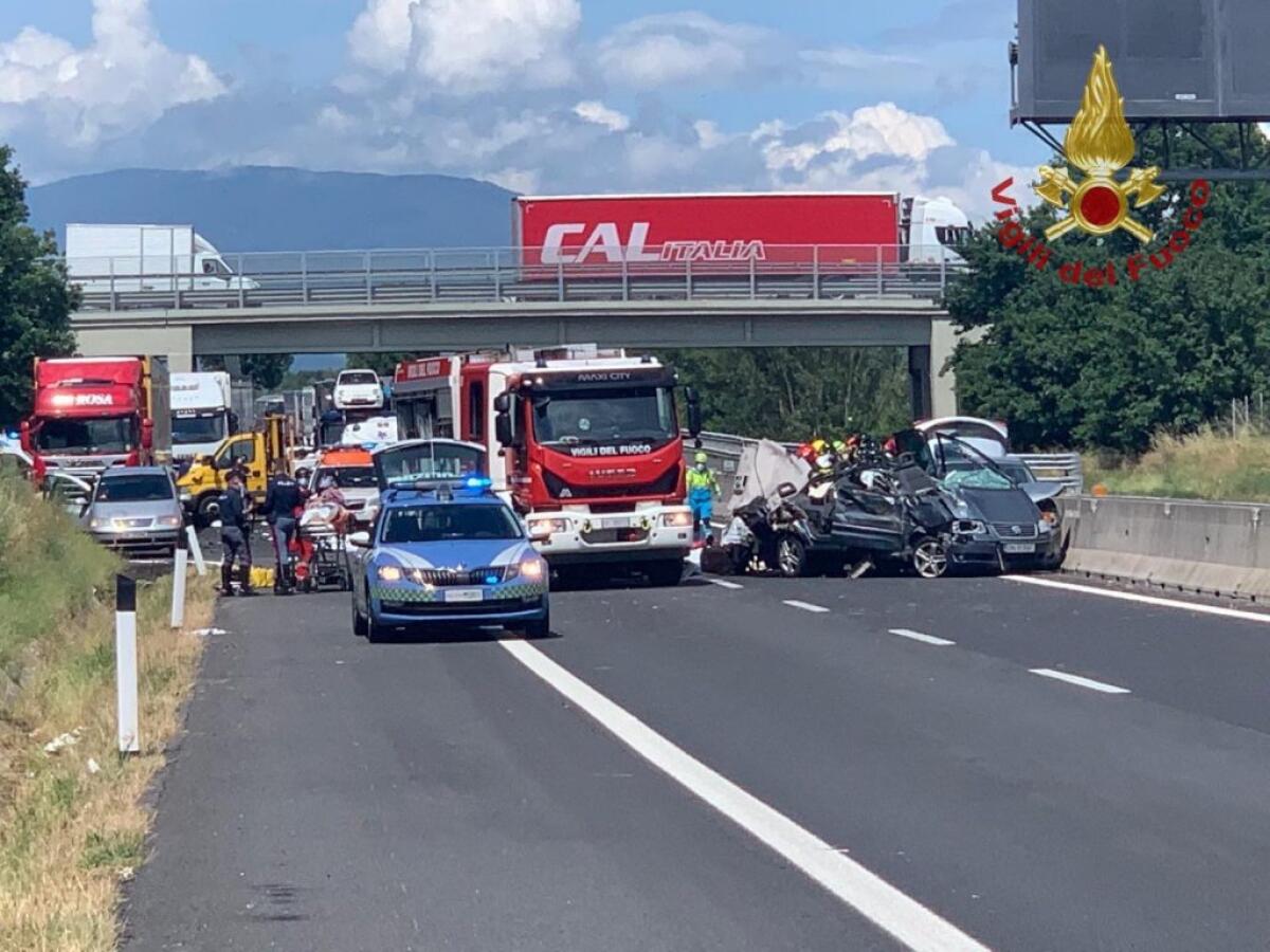 Incidenti stradali, quattro morti e tre feriti sull’autostrada A1 - 