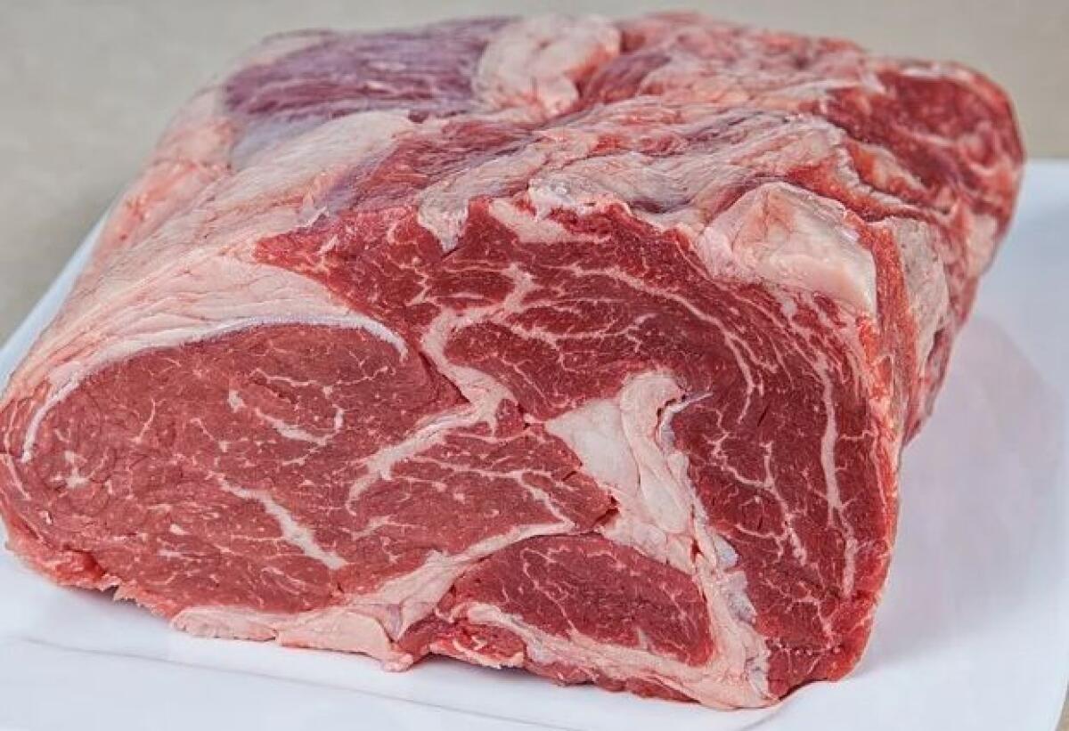 Prezzi in calo per la carne, in rialzo per la frutta - 