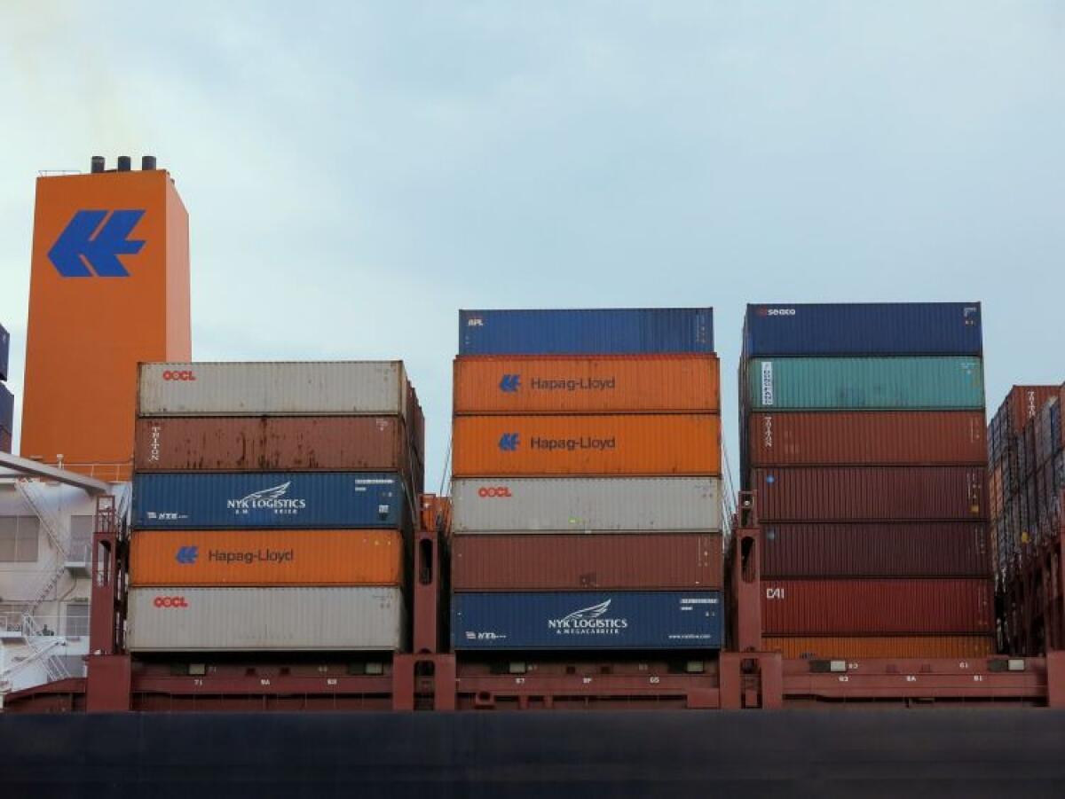 Commercio estero, nel primo trimestre export in netto calo - 