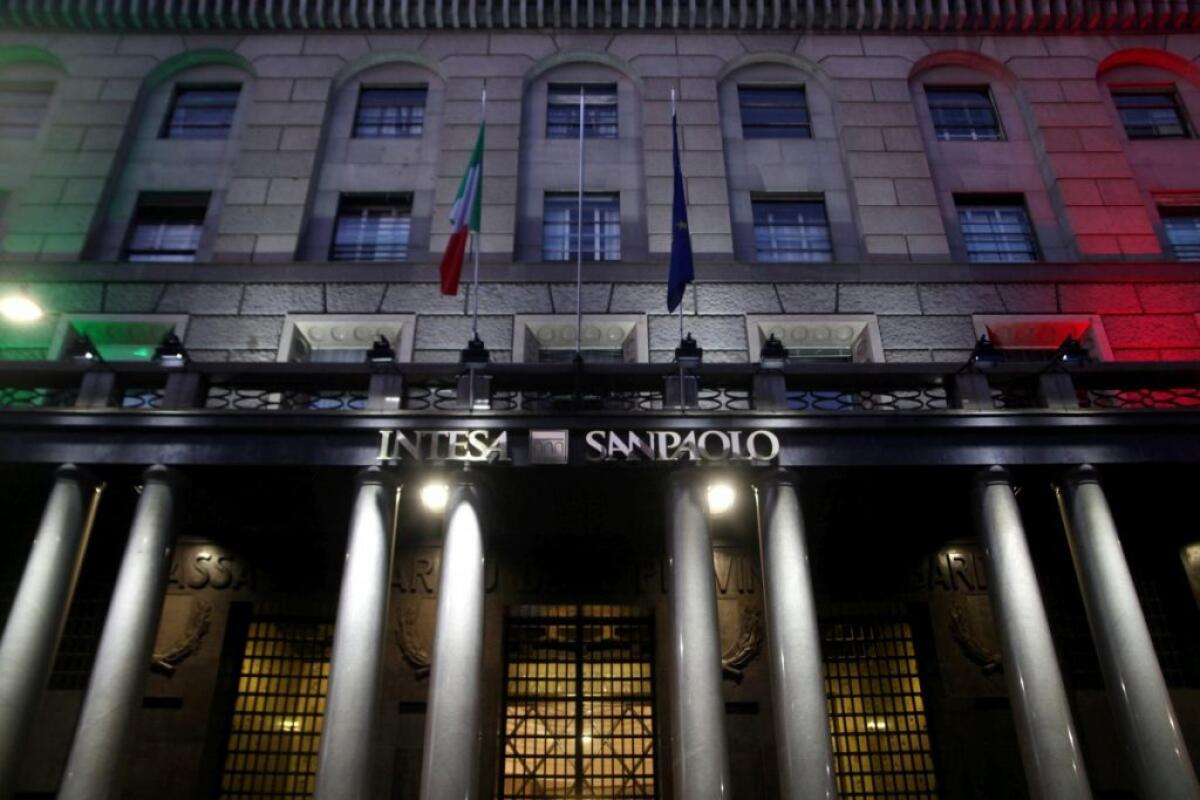 Intesa Sanpaolo, disco verde Ivass per partecipazioni assicurative Ubi - 