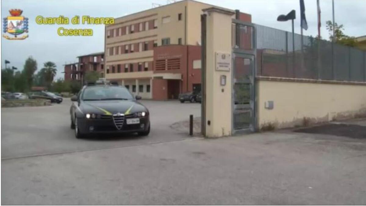 Blitz contro il caporalato tra Cosenza e Matera, 60 misure cautelari - 