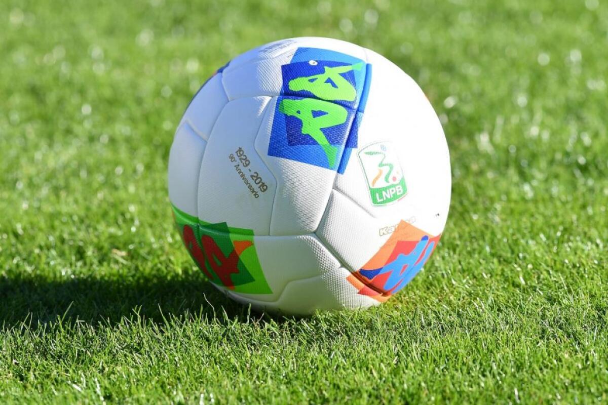 Da Lega B ok a cinque cambi, si riparte week-end 21 giugno - 