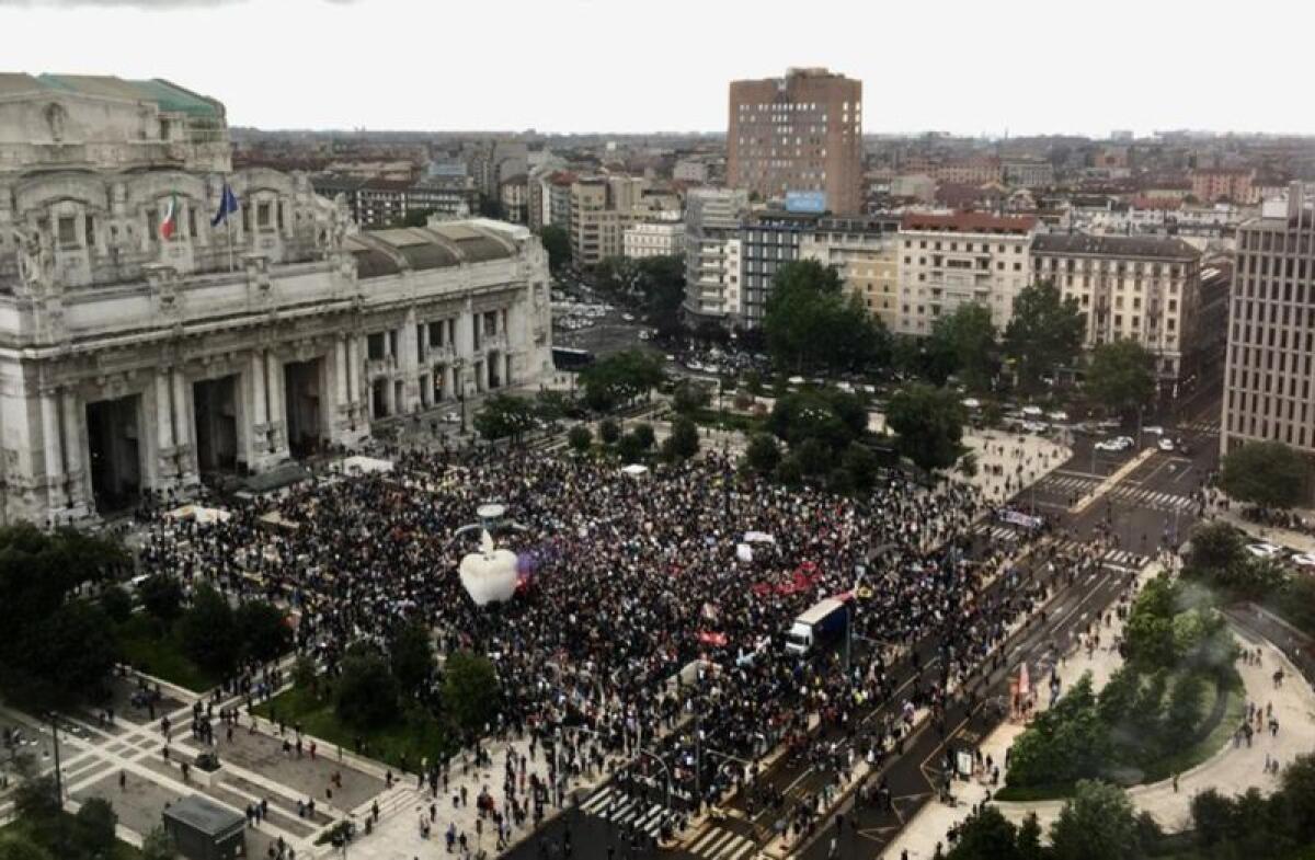“I can’t breathe”, a Roma e Milano manifestazioni per George Floyd - 