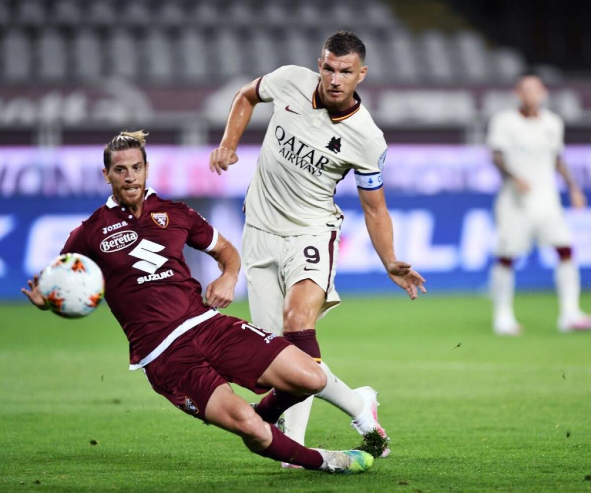 La Juve cade a Cagliari, la Roma conquista il 5° posto - 