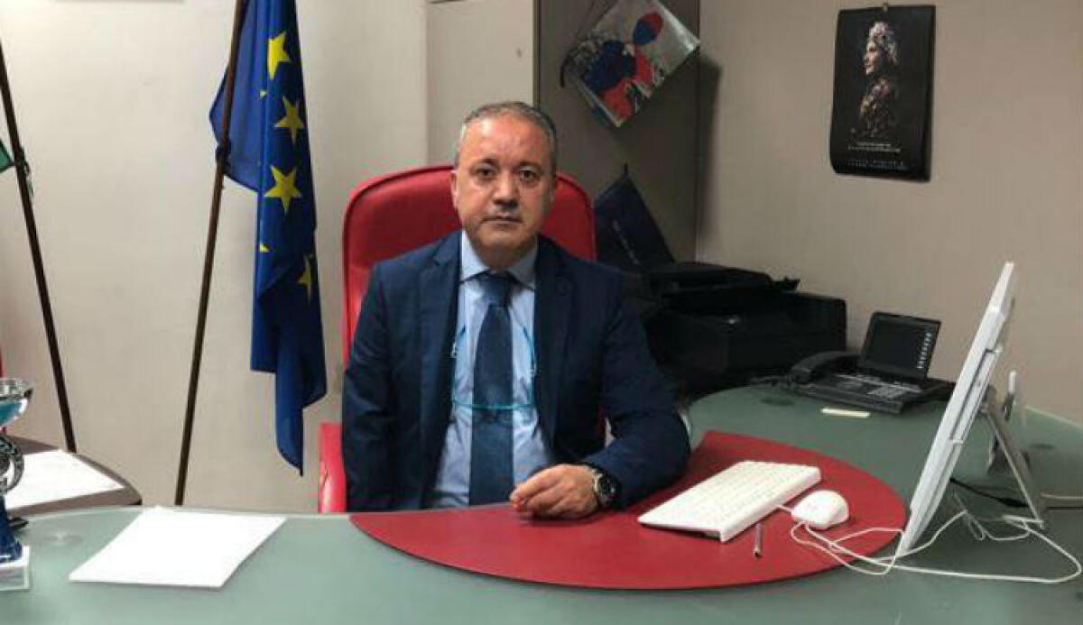 Sammito: "Danneggiamento Telegela e furti fanno arretrare città, serve reazione" - Sammito chiede anche alla politica di prendere posizione