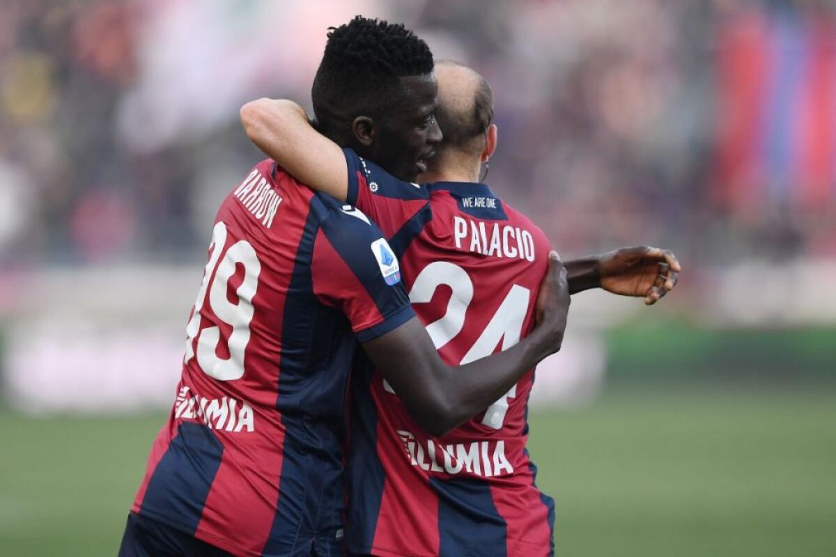 Lecce rimonta il Bologna da 0-2 ma cede 3-2 nel finale - 