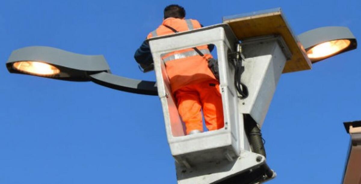 Giunta approva progetti su illuminazione, "Agenda Urbana" per ora non toccata da tagli - 