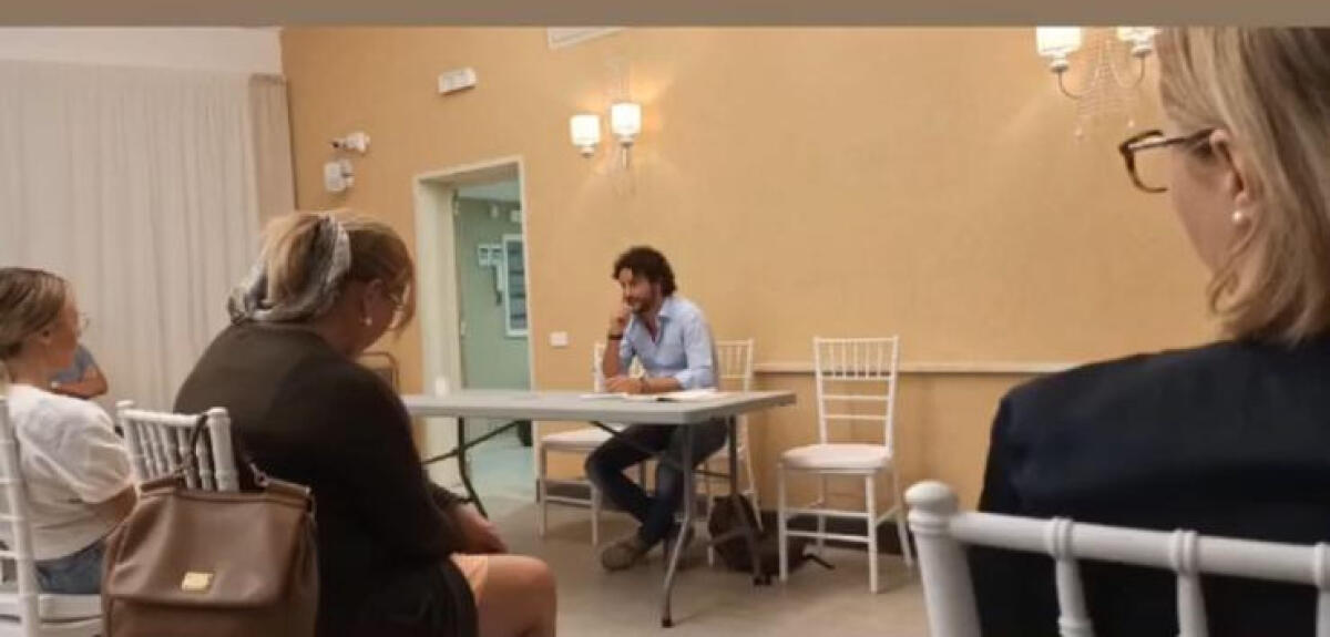 Addii e nuove intese, non solo partiti ma spunta possibile movimento - Scerra sui suoi profili social ha reso noto di aver avviato i primi incontri per un possibile movimento cittadino