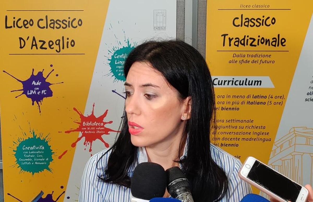 Azzolina “Si riparte il 14 settembre, stop lockdown didattica” - 