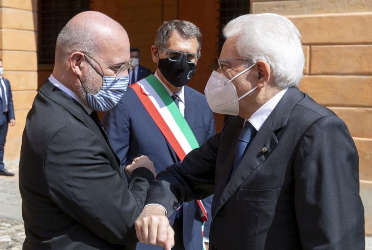 Stragi Bologna e Ustica, Mattarella: “Non si smarrisca mai la memoria” - 
