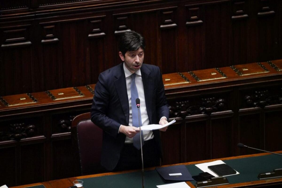 Coronavirus, Speranza “Sulla strada giusta, ma non abbassare la guardia” - 