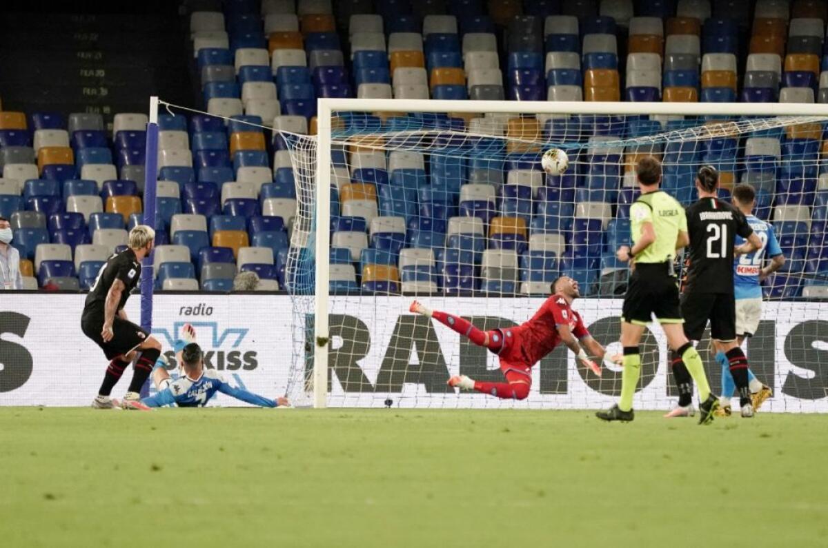 Finisce in parità tra Napoli e Milan, al San Paolo 2-2 - 