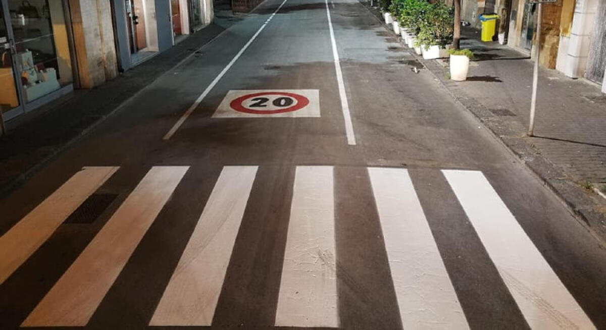 Restrizioni e limiti alle auto, partita Ztl in centro: a metà mese anche su lungomare - 