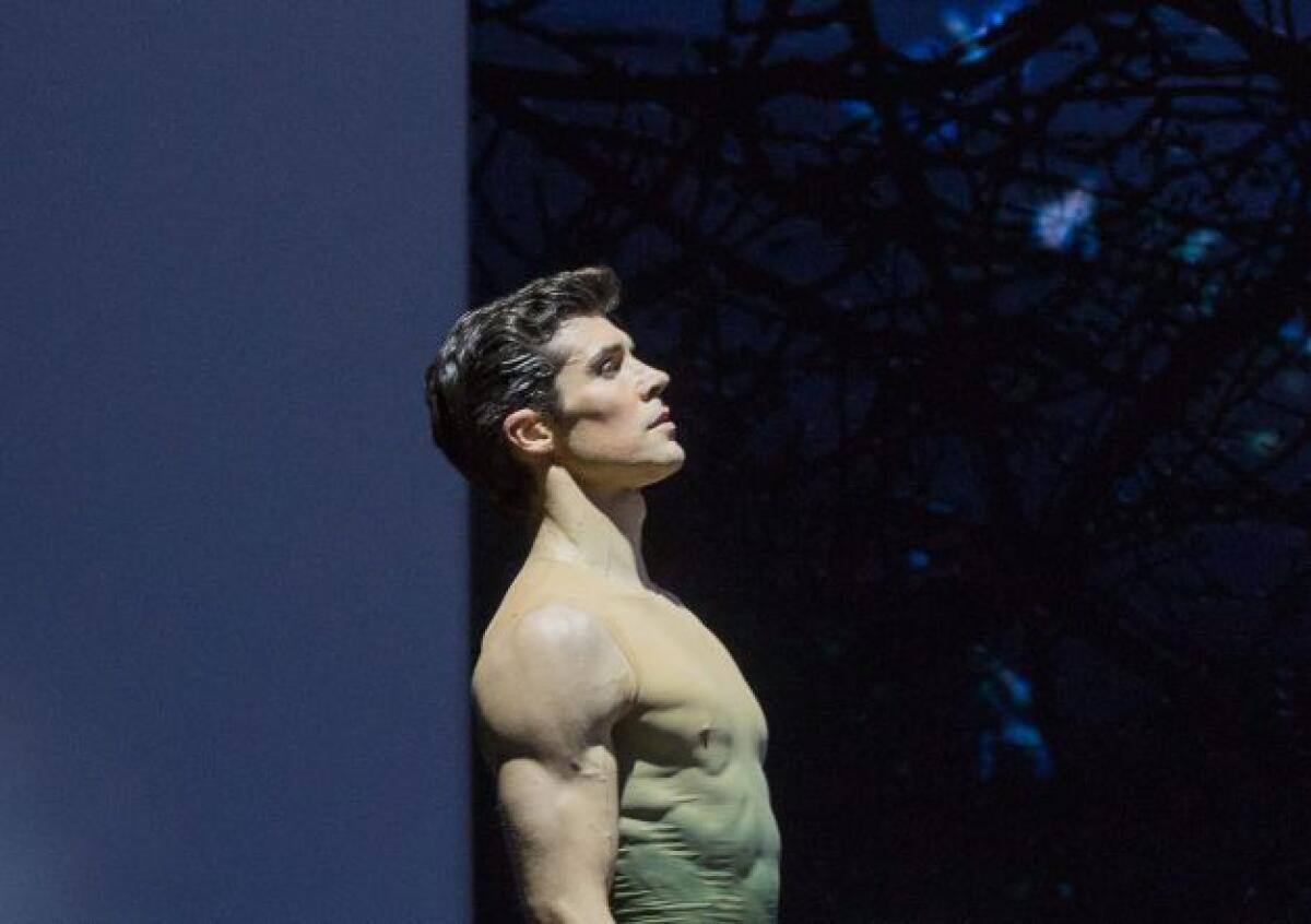 Roberto Bolle torna dal vivo, tre giorni di danza a Milano - 