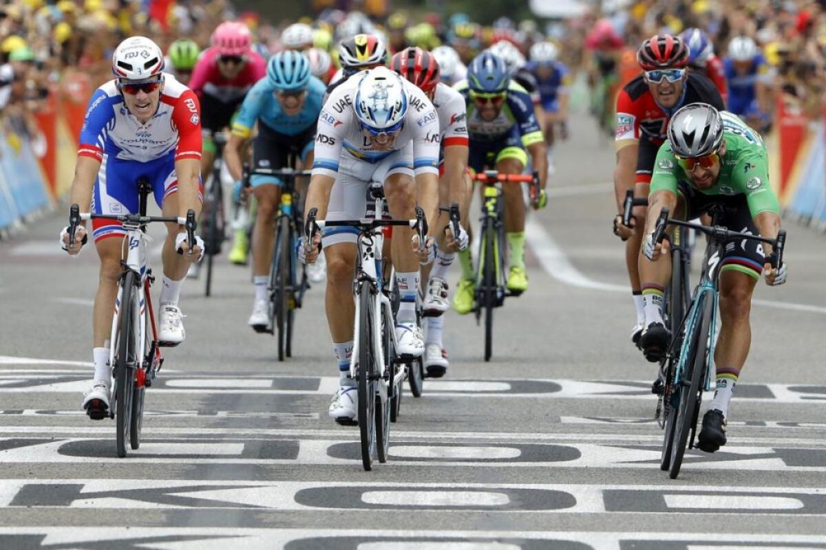 Al norvegese Kristoff prima tappa e maglia gialla al Tour2020 - 