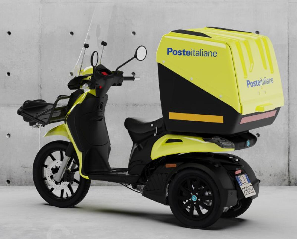 Piaggio, 5 mila scooter a 3 ruote per Poste Italiane - 