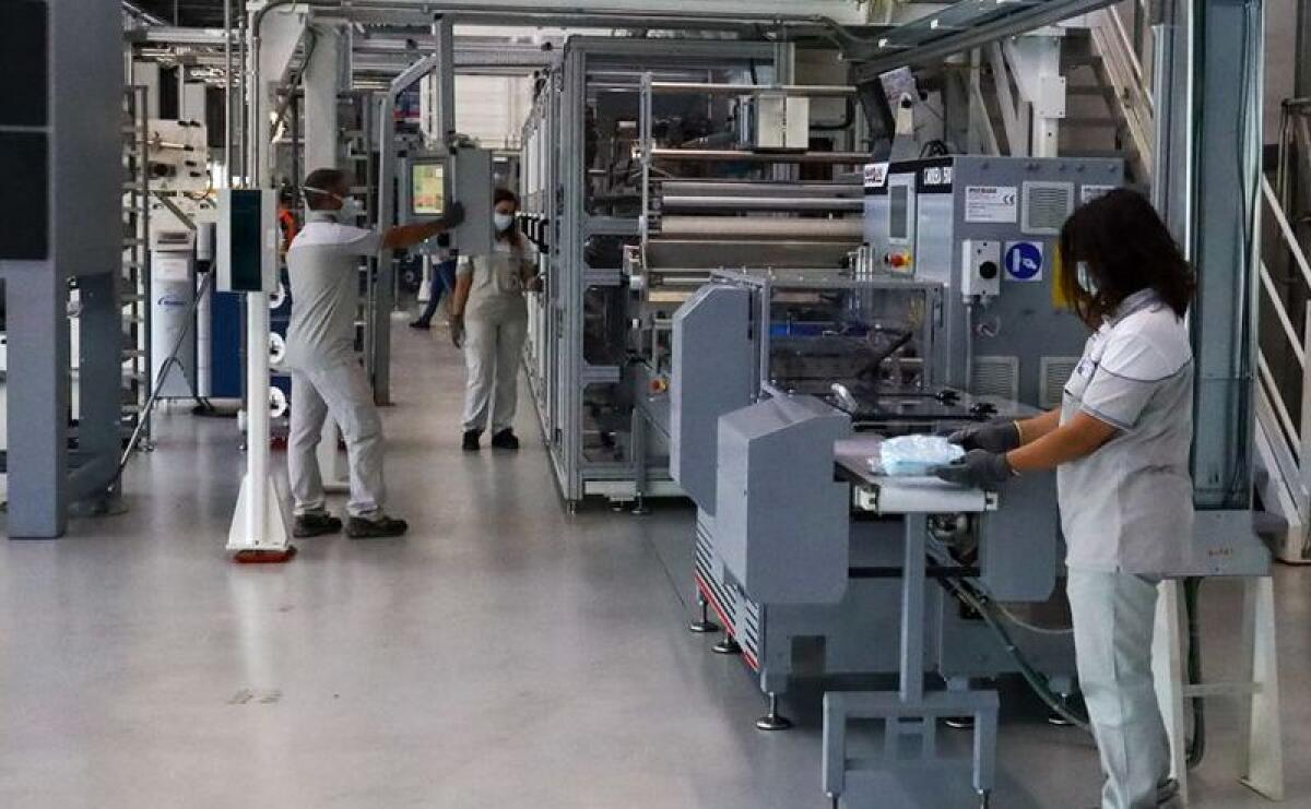 Industria, a giugno produzione in ripresa ma lontano da pre-covid - 
