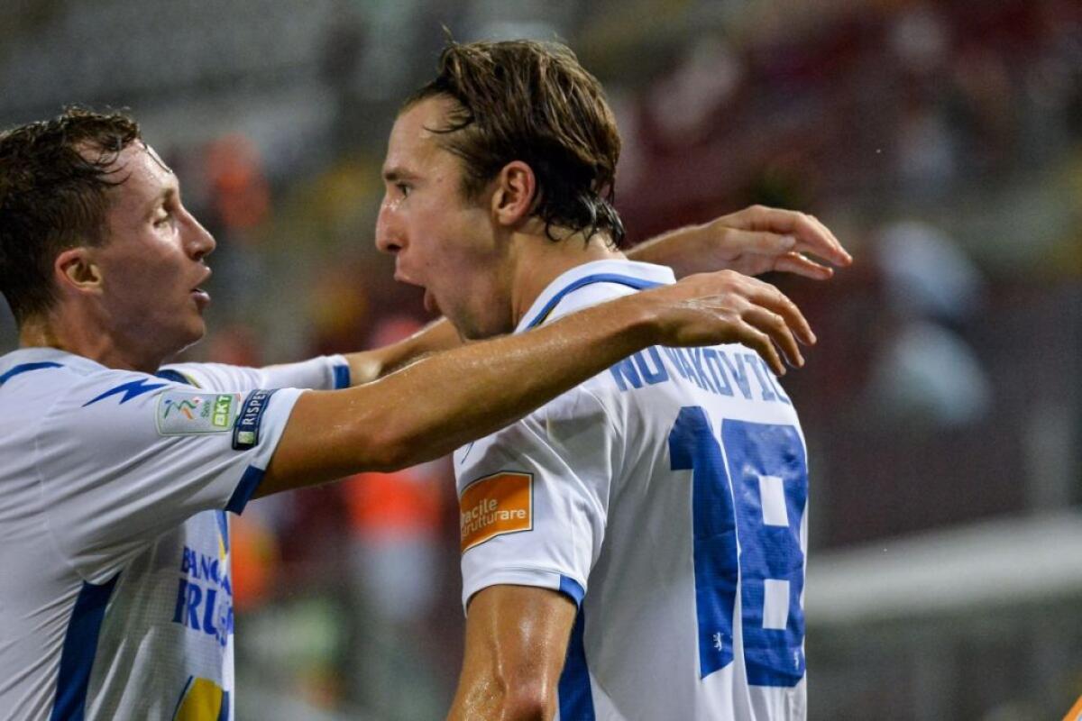 Pordenone battuto, Frosinone in finale play-off contro lo Spezia - 
