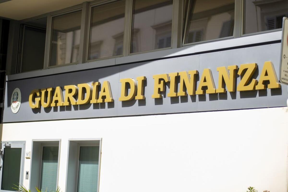 Professionista del comasco sottrae al fisco un milione di euro - 