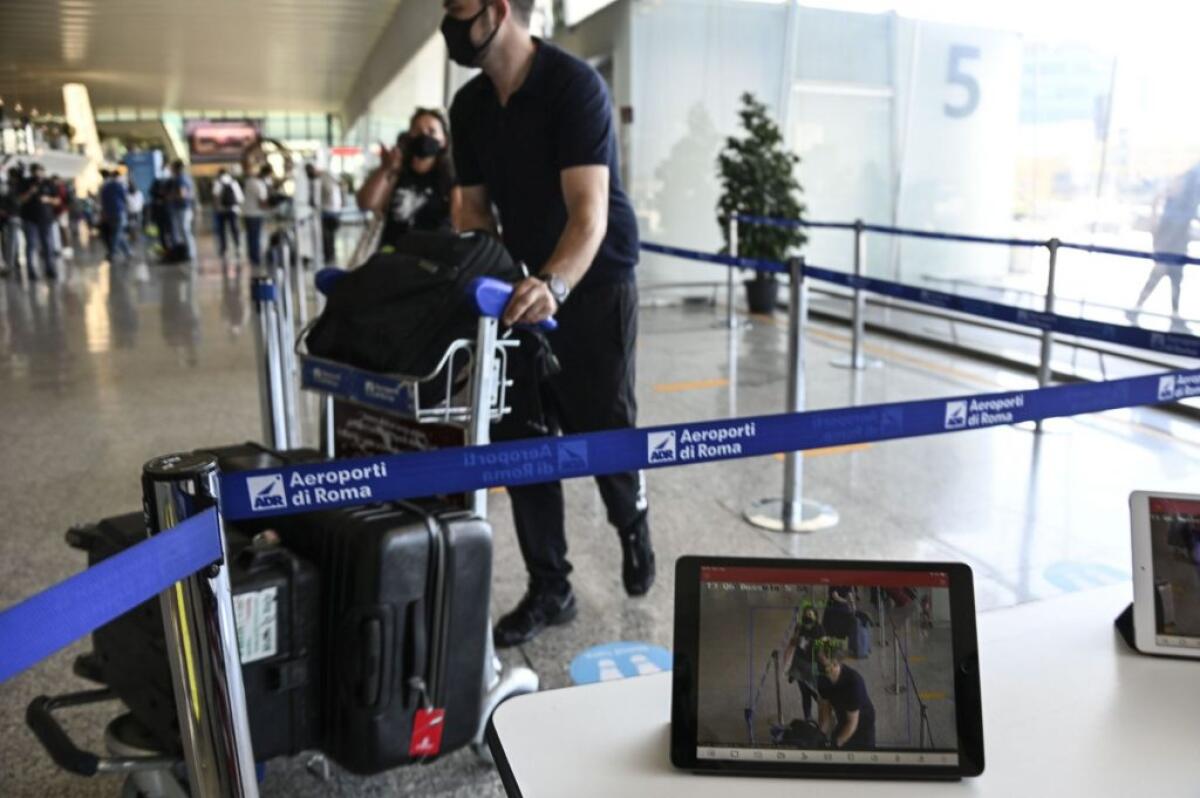 Coronavirus, primo caso positivo ai test a Fiumicino - 