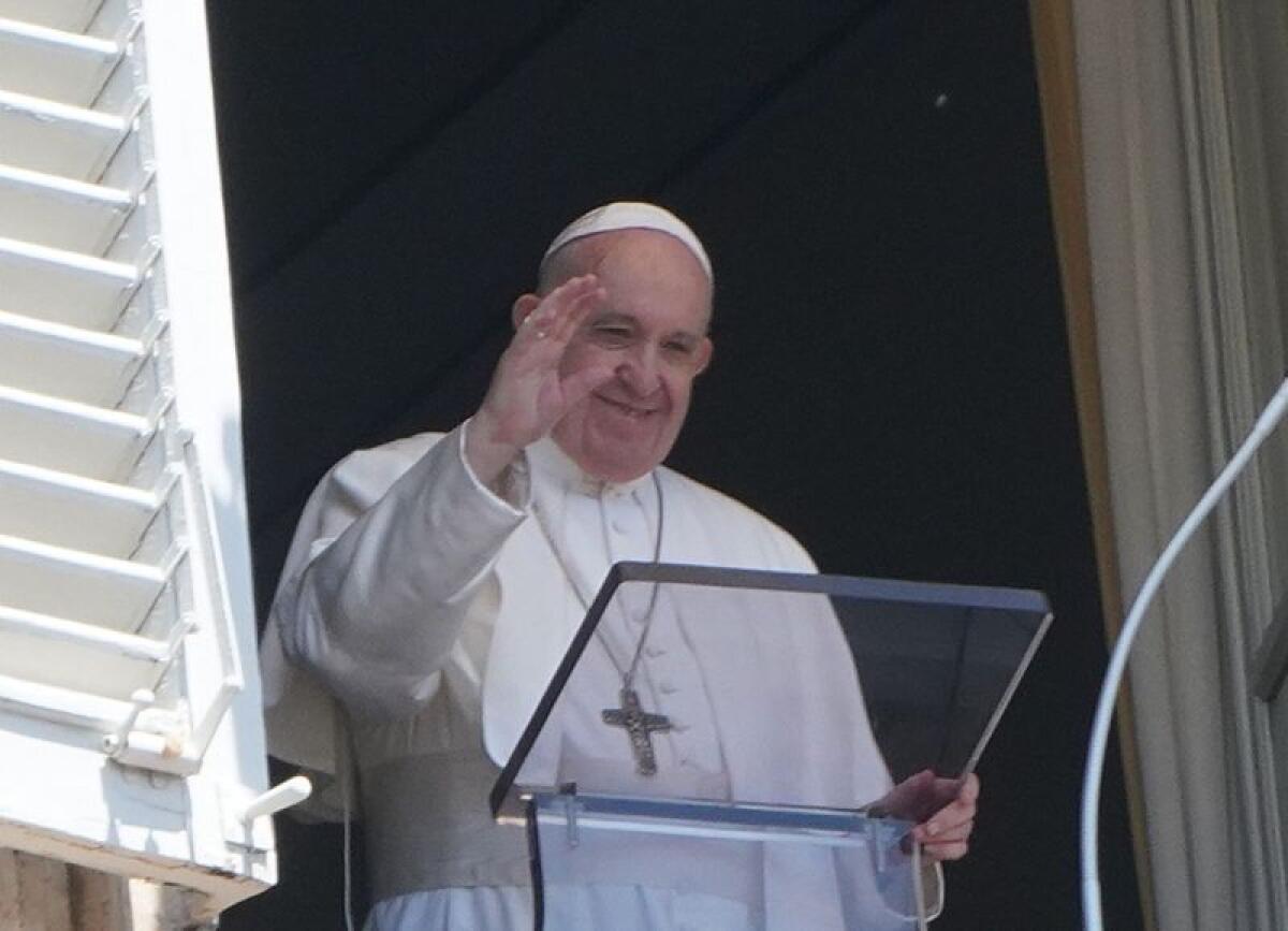 Papa “Senza lavoro le famiglie non vanno avanti” - 