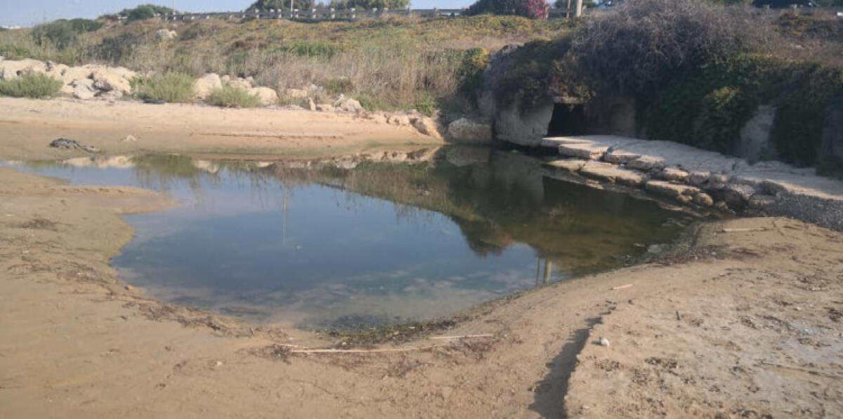 Nuovi scarichi fiume Gela, Amato: "Sono reflui fognari lo denunciamo da anni" - Gli scarichi segnalati da Amato