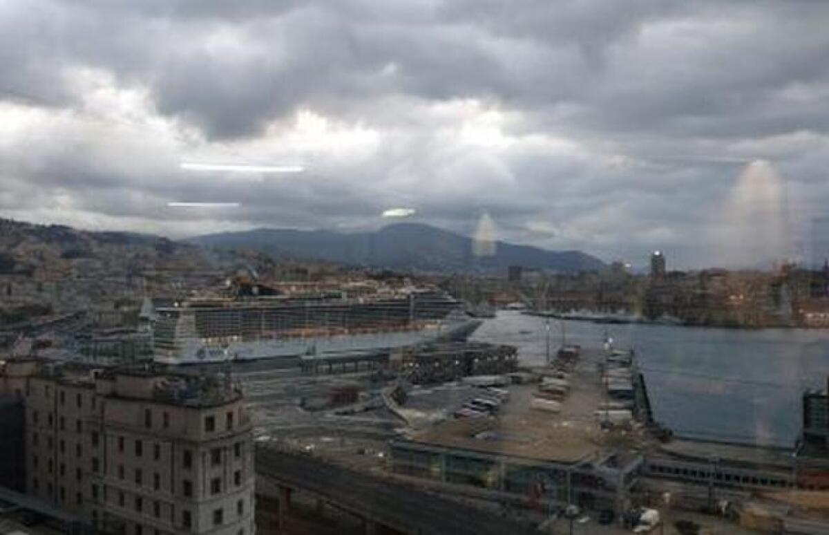 TEMPESTA SU GENOVA, DANNI E ALLAGAMENTI - 