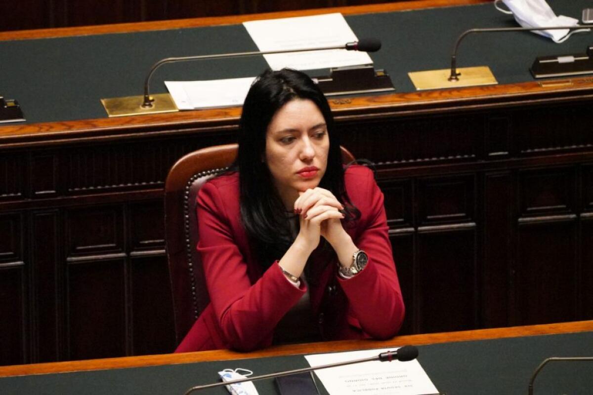 Scuola, Azzolina “Ingiusto essere accusati di ritardi” - 