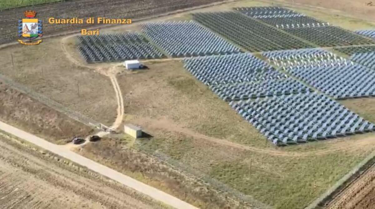 Incentivi statali per il fotovoltaico, scoperta maxi truffa da 40 mln - 
