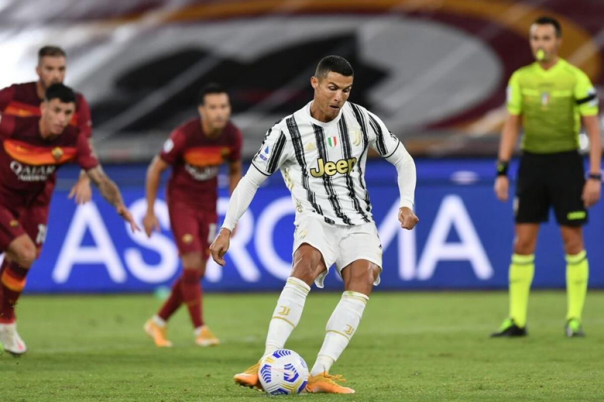 Roma-Juve 2-2, doppio Veretout e doppio CR7 - 