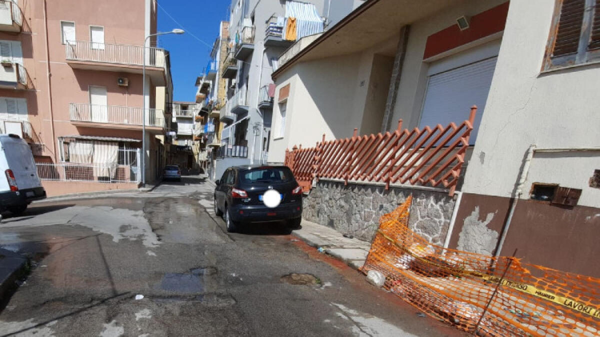 Perdita idrica ad Ospizio Marino, "va avanti da almeno tre mesi e nessuno interviene" - La perdita idrica ad Ospizio Marino