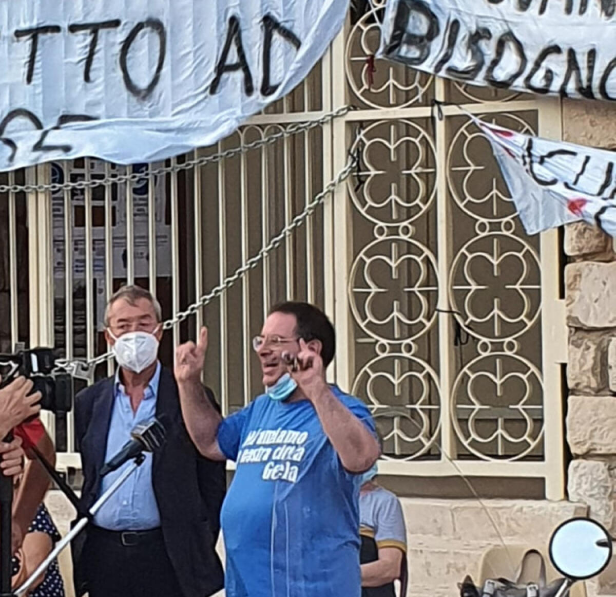 Greco ai fedeli San Domenico Savio, "Comune disponibile a cedere aree per chiesa" - Greco ha incontrato i fedeli
