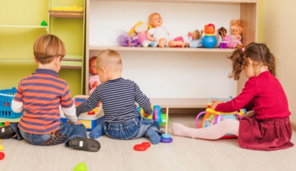 Sospetto Covid per una maestra dell'Infanzia, tampone per 15 bimbi - 