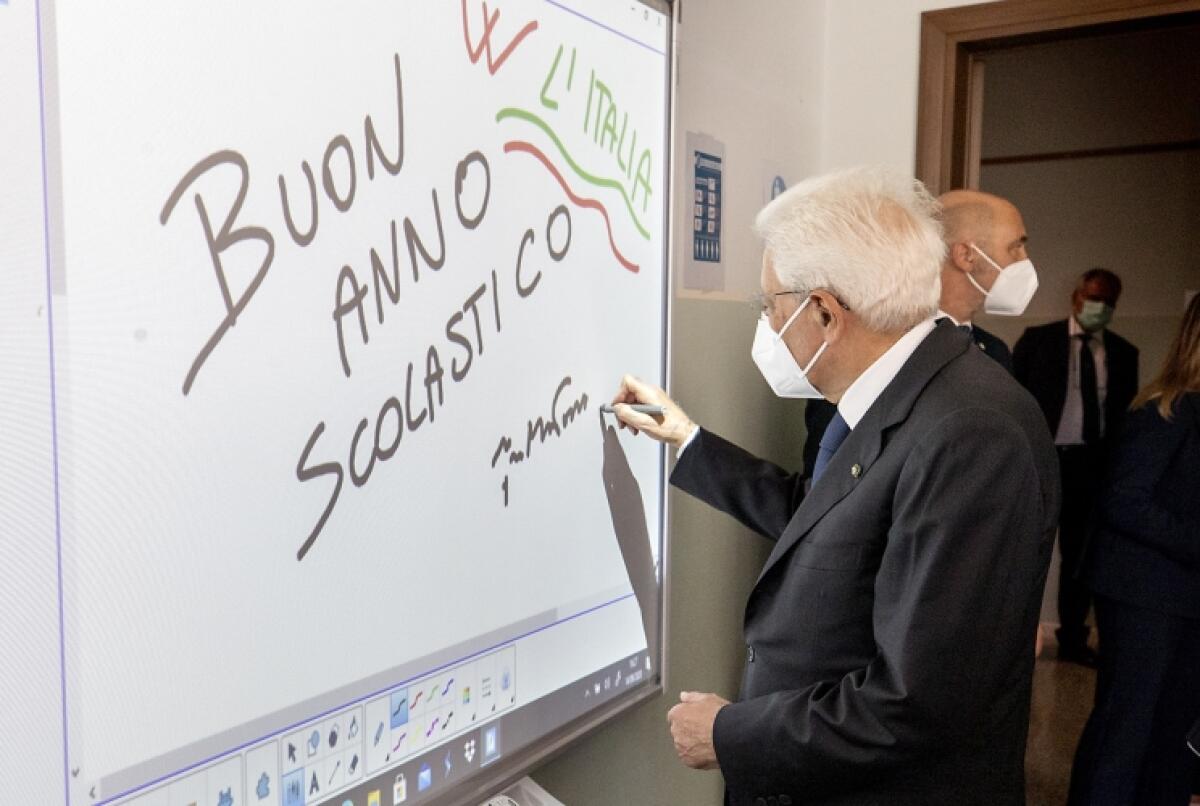 Scuola, Mattarella “Il Paese non si divida, è una prova per tutti” - 