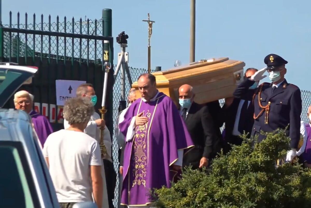 L’addio di Paliano a Willy, il Vescovo “morte non cada nell’oblio” - 