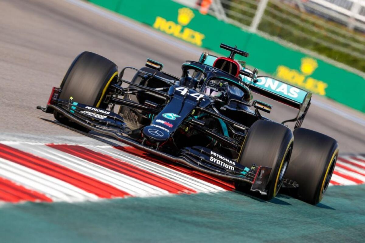 Pole a tempo di record per Hamilton a Sochi, 11^ Leclerc - 