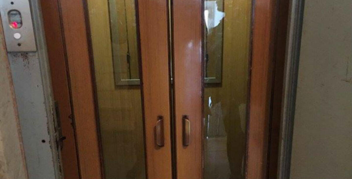 Ascensore fermo e uffici Asp inaccessibili: servizi mai ripresi dopo lockdown - L'ascensore è ormai vetusto