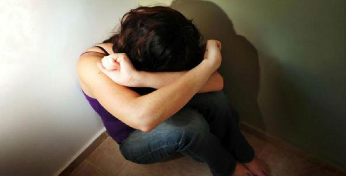 Violenze anche quando era incinta, donna vittima del compagno: aperto dibattimento - 