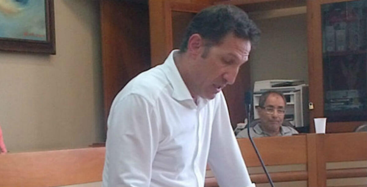 Scalata Gela Calcio, "soldi in cambio di appalti": indagati Siciliano e i Mendola - 