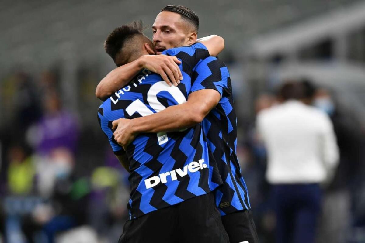 Show a San Siro, l’Inter batte la Fiorentina 4-3 - 