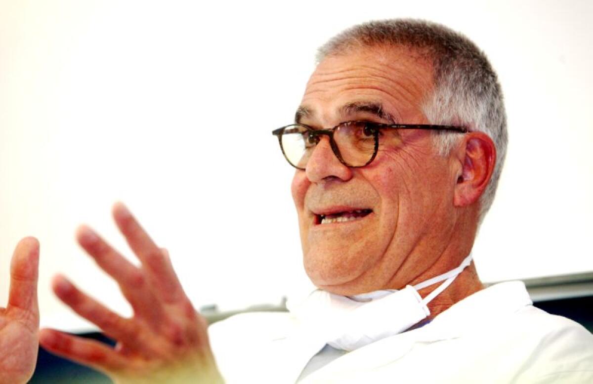Zangrillo “Condizioni Berlusconi stabili, cauto ottimismo” - 