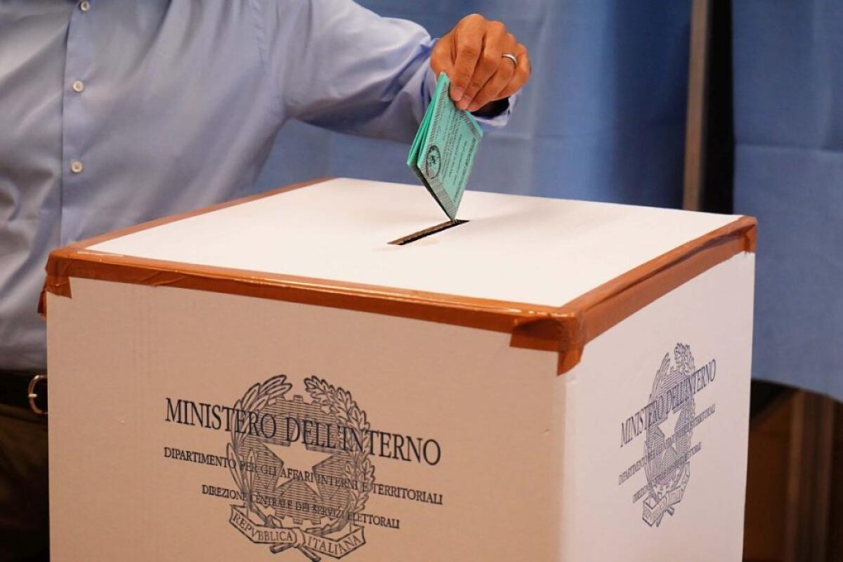 Al Referendum vince il Sì, alle Regionali tiene il centrosinistra - 