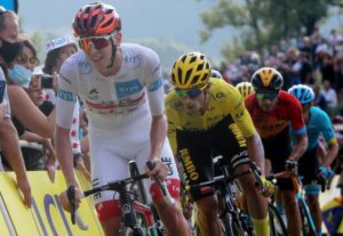 Kwiatkowski vince la 18^ tappa del Tour, Roglic resta in maglia gialla - 